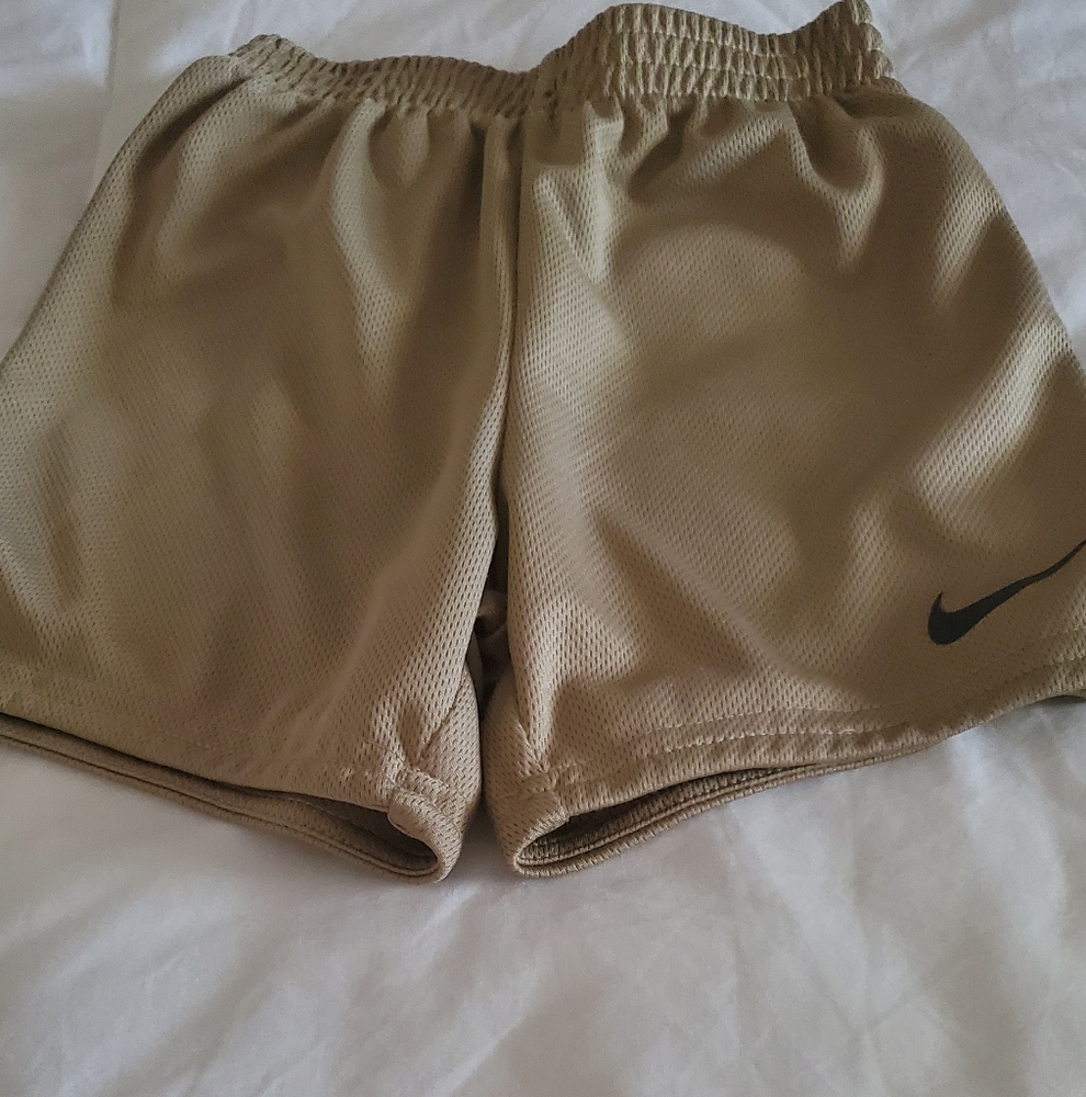 Nike Short Set - Picture 4 of 4